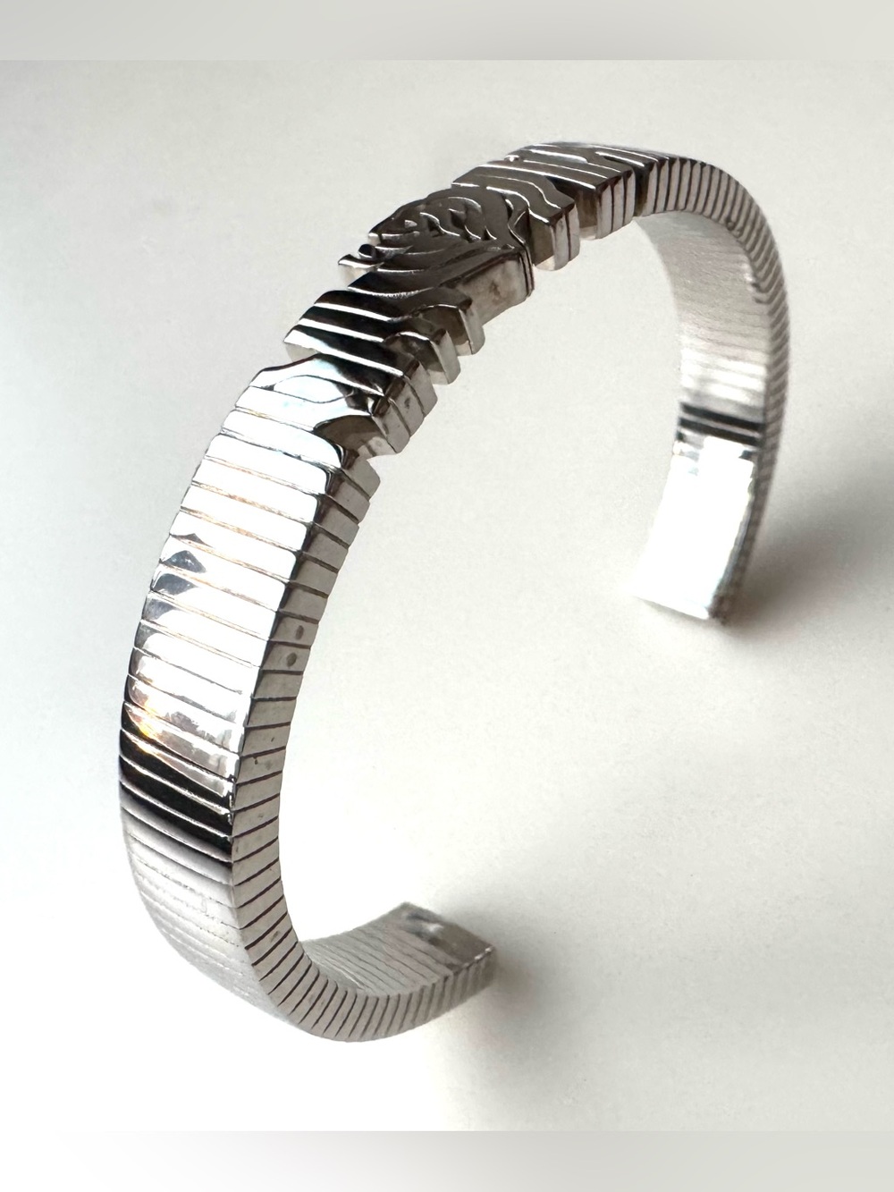 BURBERRY NWT Sterling Silver Rose Monogram Cuff Bracelet M Unisex - Picture 4 of 10
